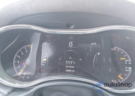 2020 Jeep Grand Cherokee Trailhawk 4X4 z USA, uszkodzony, nr VIN 1C4RJFLG0LC195097